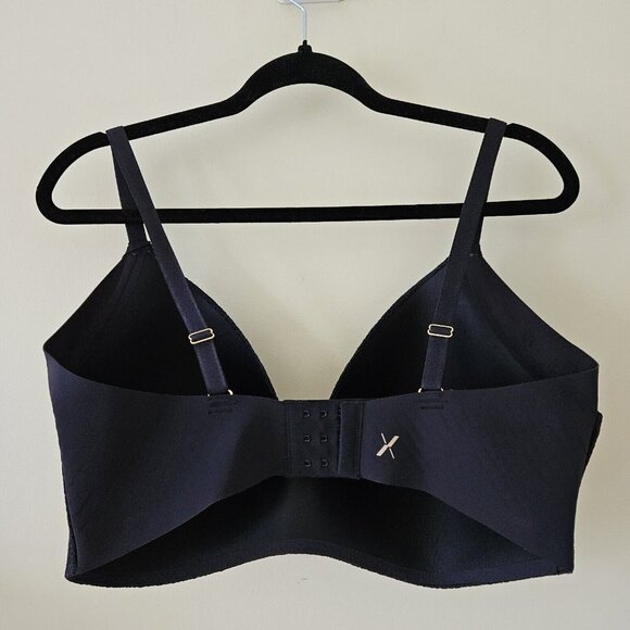 KNIX Lace Wireless Seamless Bra Black Adjustable Straps Your Lace WingWoman 8+ - Picture 4 of 11